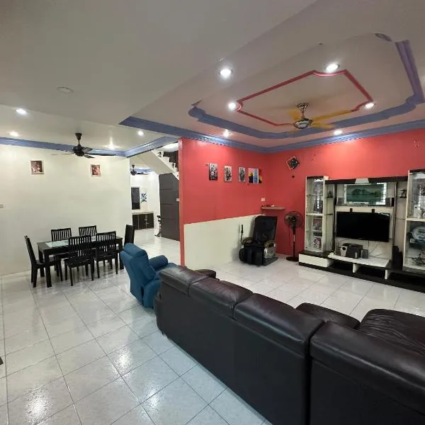 Taiping Simpang Homestay 4BR , up to 14 Guests 太平新邦民宿, khách sạn ở Taiping