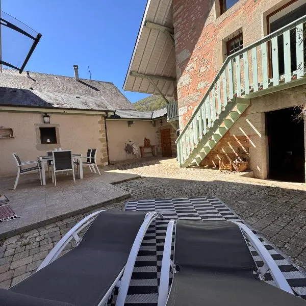 Maison de Saint Ours, hotel v destinácii Moye