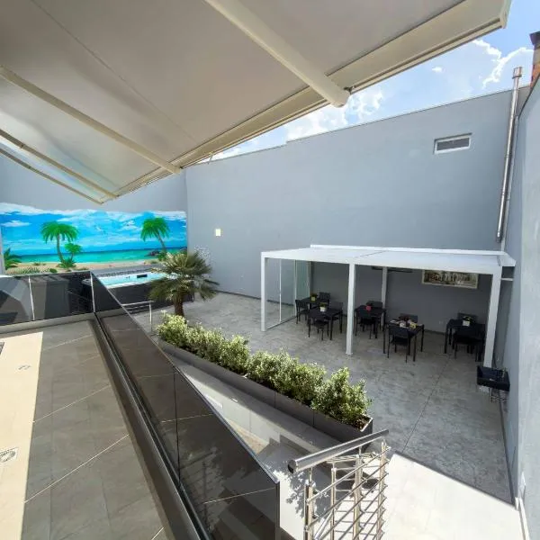 Cattleya Rooms, hotel a Sestu