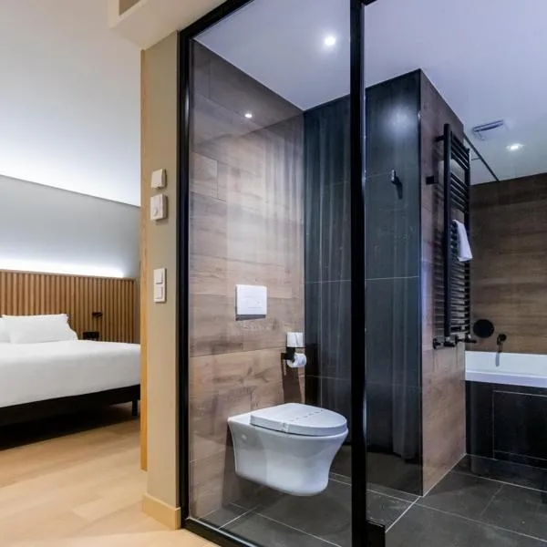 Hq La Galeria, hotel v mestu Burgos