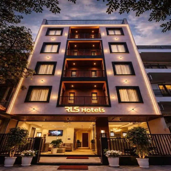 RLS Hotels, Greater Noida Near Expo Centre & Mart – hotel w mieście Greater Noida