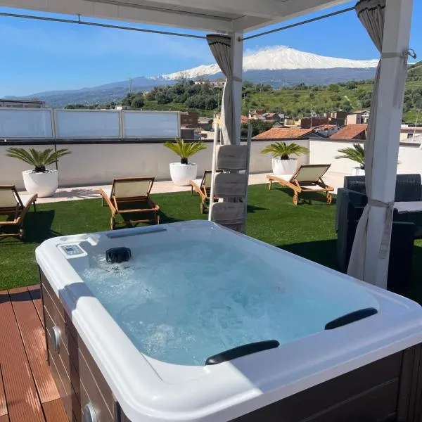Holiday house ice honey, hotel u gradu 'Calatabiano'