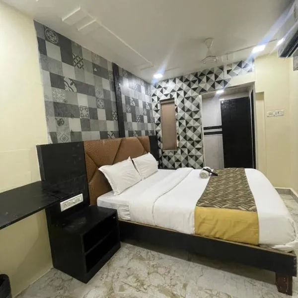 Hotel Amber Empire Vile Parle Near Domestic Airport, hotel in Mumbai