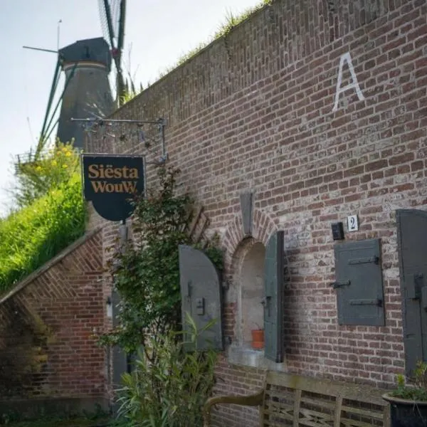 Siësta WouW, hotel in Woudrichem
