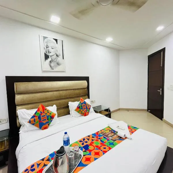 Hotel Poonam Vilas - Near Fortis Vasant Kunj, hotell i New Delhi