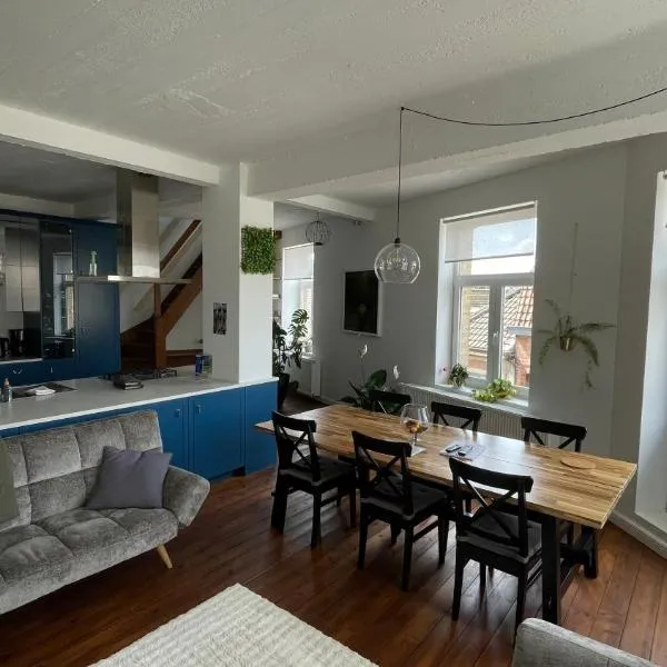 Maro Appartments, hotel a Ypres