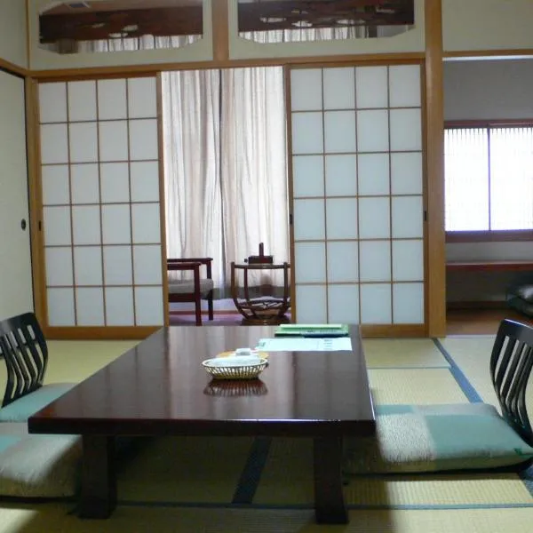 Oyado Sansui, hotel in Achi
