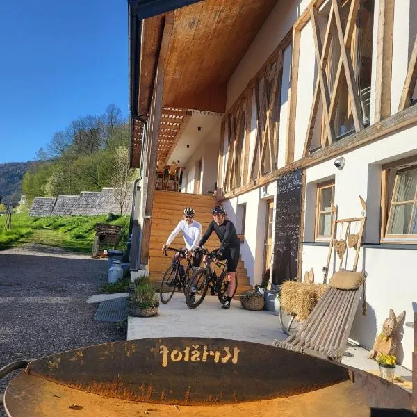 Eko Glamping Resort Krištof, hotel i Cerklje na Gorenjskem