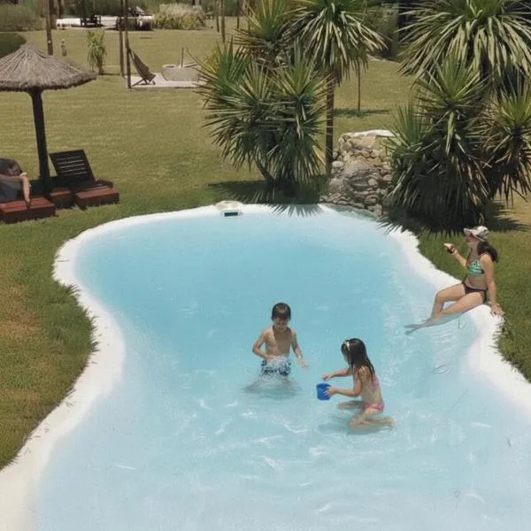 Complejo "La Roca" - Cabañas y Hospedaje, hotel a Concepción del Uruguay