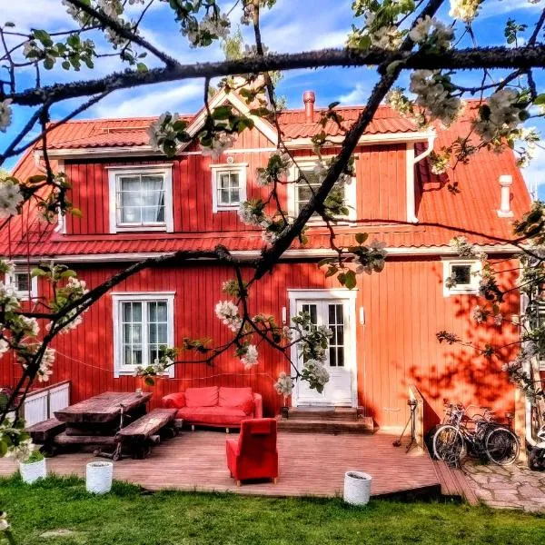 120 yrs. old log house in Kuopio city centre, hotel a Kuopio