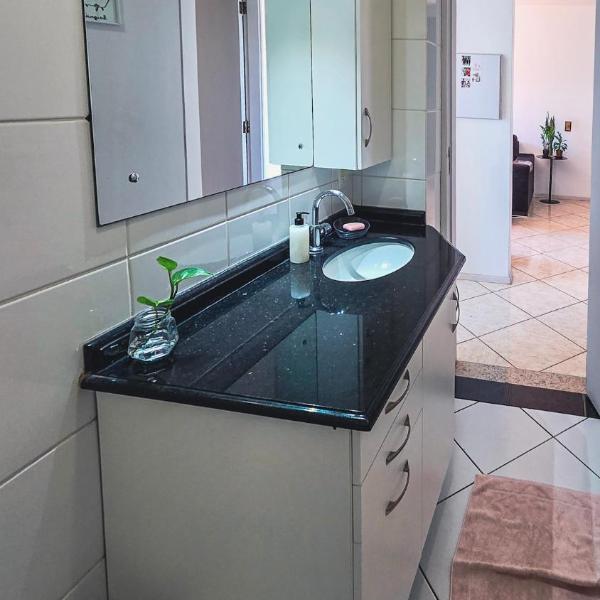 Quarto de casal em apartamento no Centro de Foz - Foto 3