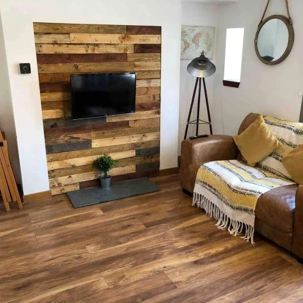 Cosy ground floor apartment on the W Highland Way, hotel in Drymen