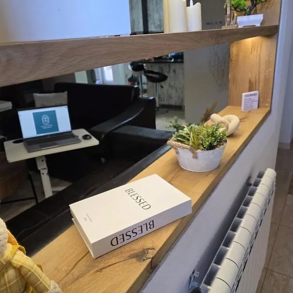 Villa Toni Mediterranean Family Lake Retreat, отель в городе Стар-Дойран