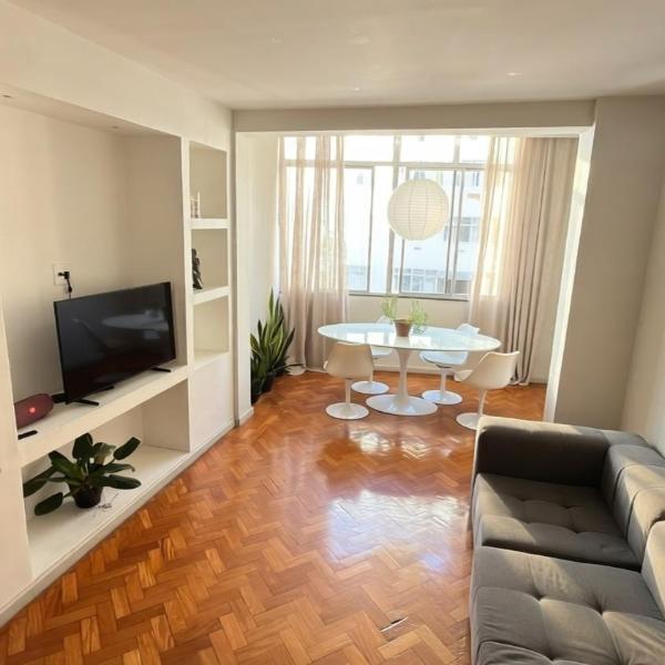 Suíte Copacabana 1 quadra praia apt compartilhado
