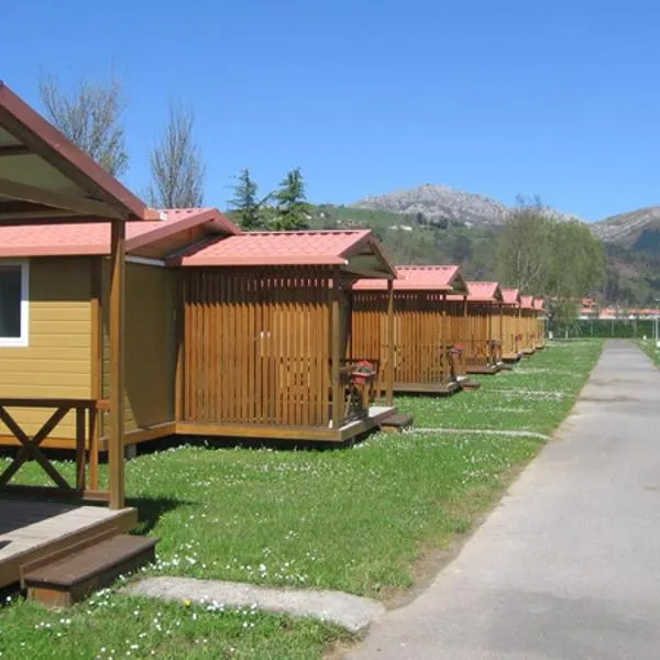 Camping Sella, hôtel à Arriondas