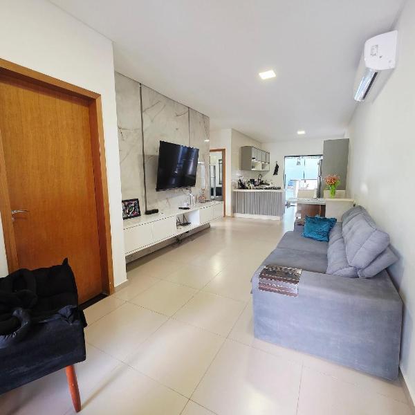 Casa moderna em Foz | perto do Centro e Cataratas