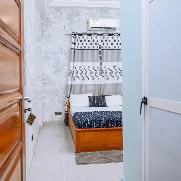 Hôtel Merveille Lomé, отель в Ломе