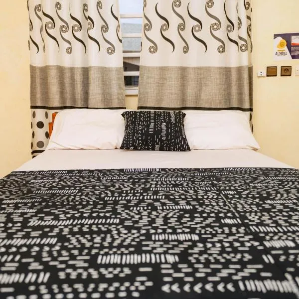 Hôtel Merveille Lomé, отель в Ломе