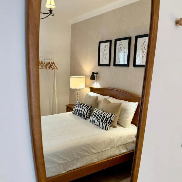 GOLDEN VILLA by Stay in Alentejo, hotel em Vila Nova de Milfontes