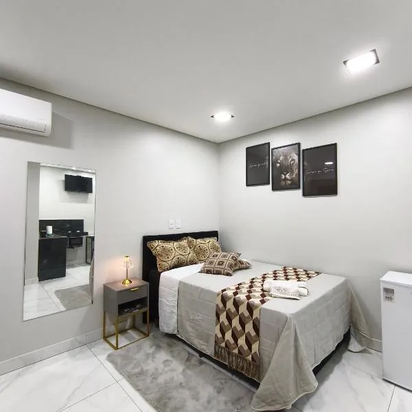 Micro Casa 22m2 Localização Estratégica em Londrina e Cambé, hotel em Londrina