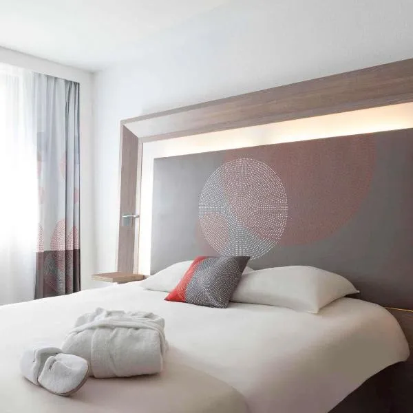 Novotel Paris Pont De Sevres, hotel v destinácii Sèvres