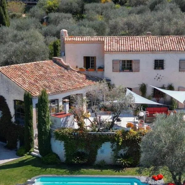 Mas de Provence en Riviera, hotel u gradu La Roquette-sur-Var