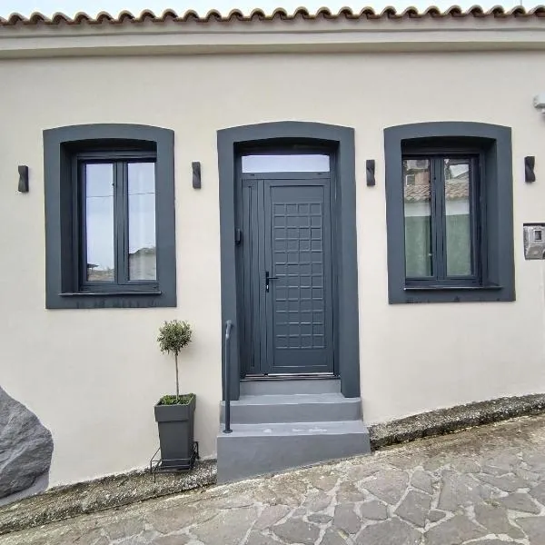 CONSTA Luxury House, Hotel in Mantamádos