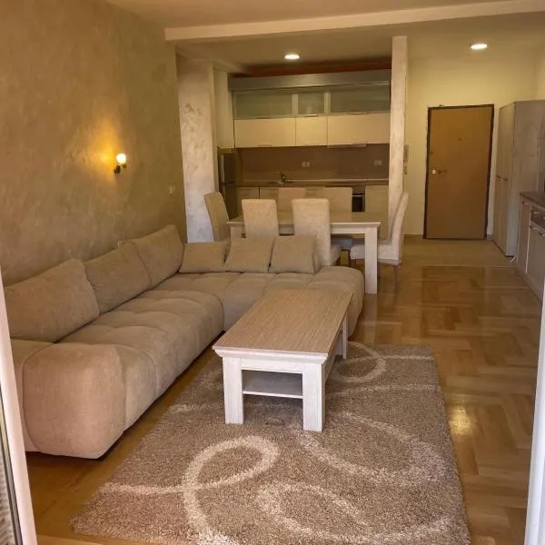 Teuta Apartment in Tivat, hotel Župa városában
