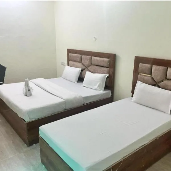 Hotel Shree Rameshwaram Near by Ram Mandir Ayodhya Dham