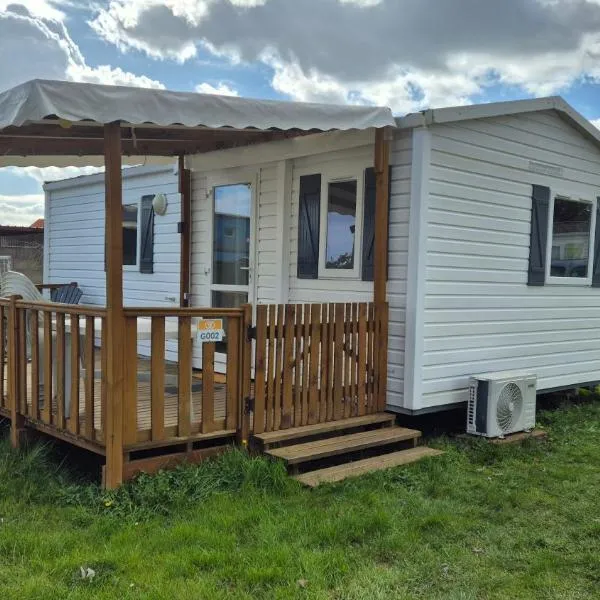 MOBILE-HOME AC CLIM prox Europapark et Rulantica، فندق في Boofzheim
