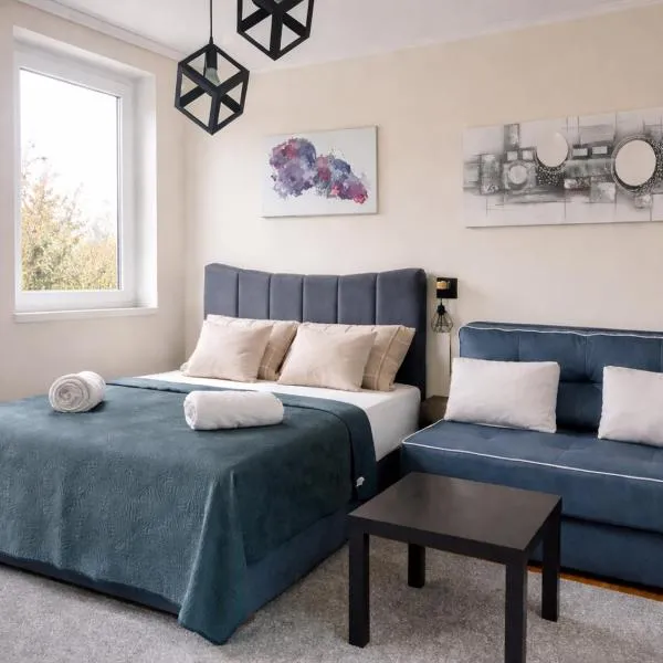 GALAKTIK centar, Hotel in Apatin