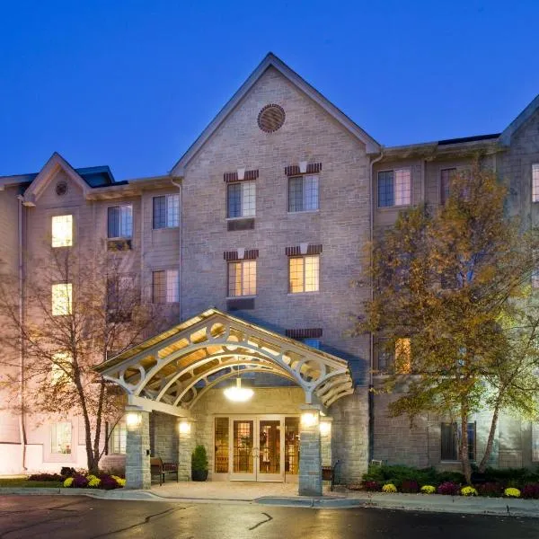Staybridge Suites Chicago-Oakbrook Terrace by IHG, hotel en Oakbrook Terrace