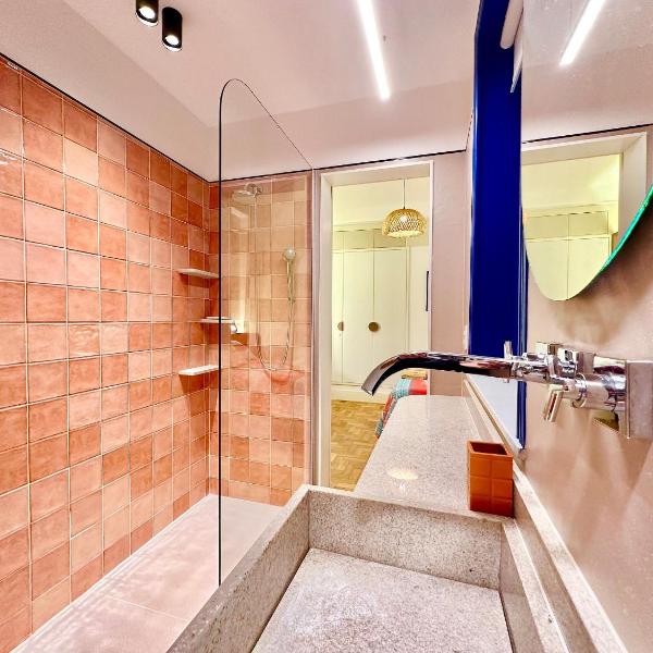 Silencioso Tesouro Escondido a 1 quadra da praia - Foto 3