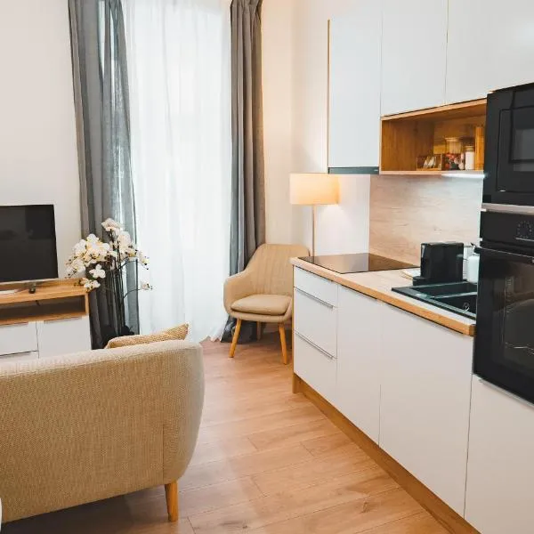 Tímár 18 Apartman, ξενοδοχείο στο Πετς