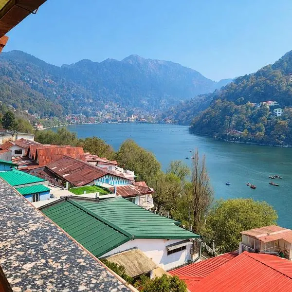 The Premium Stay Hotel Front Lake View Near Mall Road Nainital, khách sạn ở Nainital