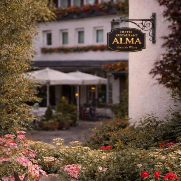 Hotel ALMA, готель у місті Wassenberg