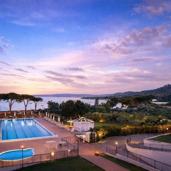 Bracciano में, होटल HA Hotel