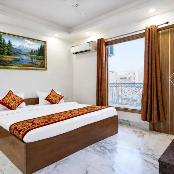 Mauryan Elite Hotel Ignou Road, ξενοδοχείο στο Νέο Δελχί