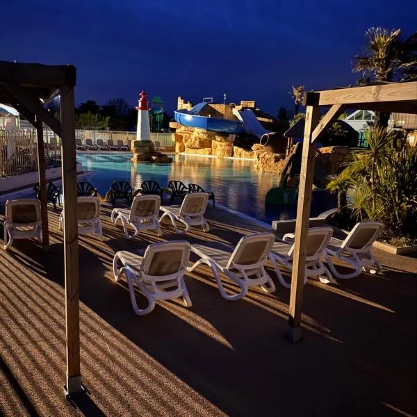 mobil home spacieux climatisé sur camping sol a gogo, ξενοδοχείο σε Saint-Hilaire-de-Riez