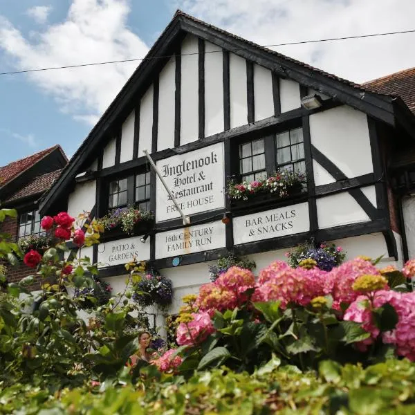 The Inglenook Hotel, hotel in Donnington