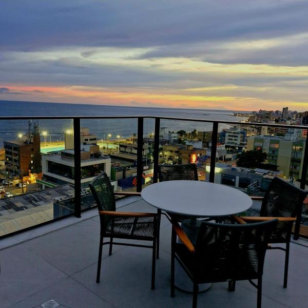 Apartamento Moderno na Pituba Frente à Praia e perto Centro Convenções