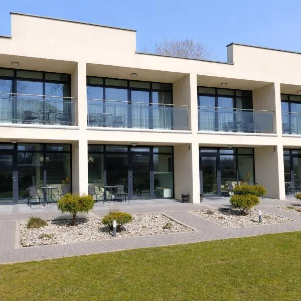 Umberto Apartamenty Dwupoziomowe Dąbki, khách sạn ở Dąbki