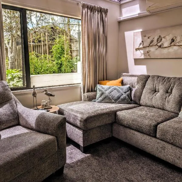 Topsy Turvey self-contained accommodation Mangonui, Hotel in Mangonui