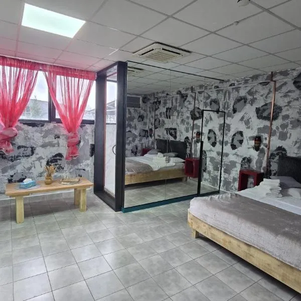 Cazare Premium & Rental Panoramic Totall- Lux la înălțime, hotel in Moreni