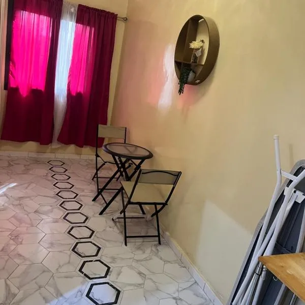Residence Meuble Zac Mbao, hotel em Kammba