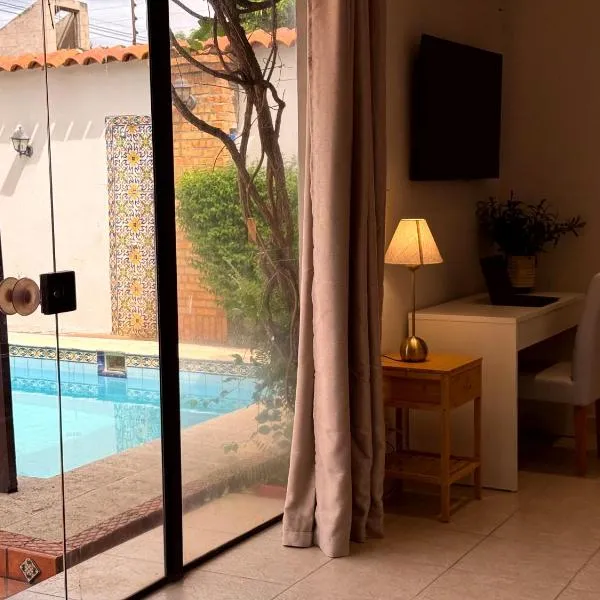 Casa KOMU، فندق في أسونسيون