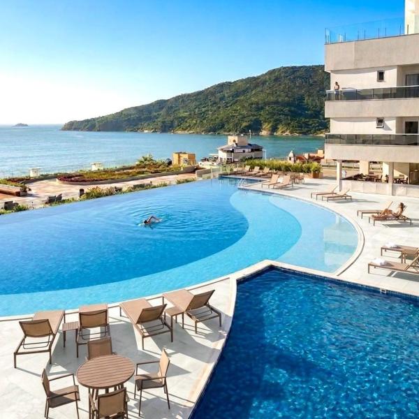 Cobertura com SPA Privativo - 3 Suítes - 8 pessoas - 50 metros do Mar - Mirante Home Club