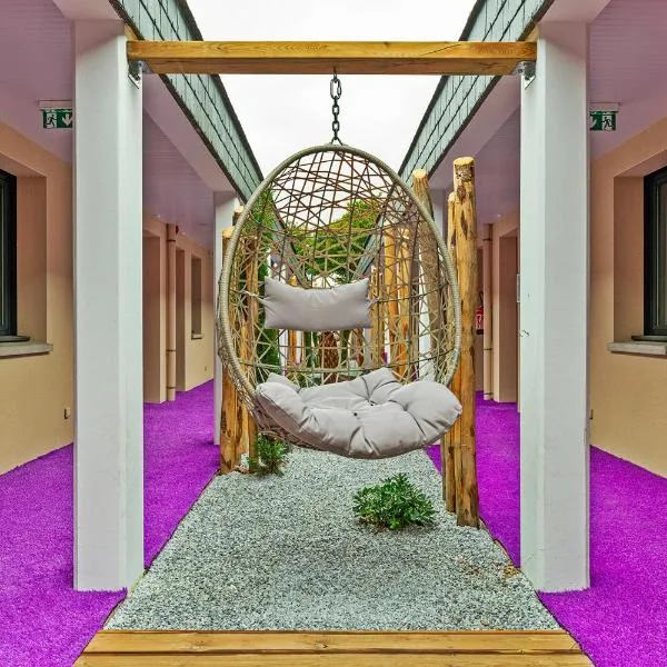 Brit Hotel Au Pays De Vitré, hotell i Étrelles