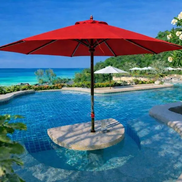 Pacific Club Resort, готель у Карон-Біч