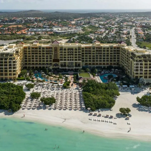 The Ritz-Carlton, Aruba, hotel i Palm-Eagle Beach